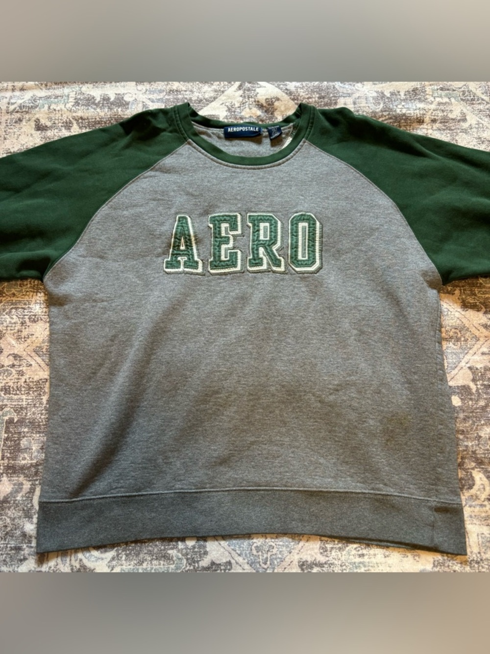 VTG Aeropostale Womens Sweatshirt XL Gray Green Spell Out Y2K Pullover Crew Neck